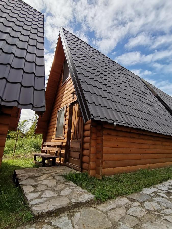 Lolini Bungalovi Novi Sad Eksteriør billede